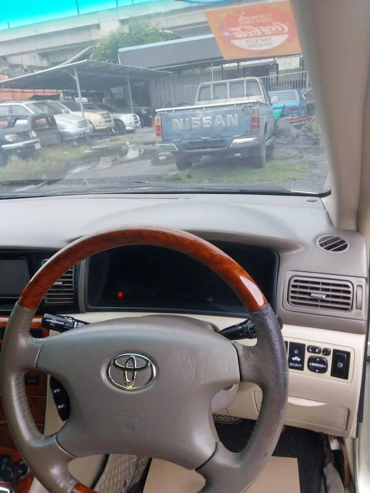 2005 Toyota Corolla Altis IX (E120) 2