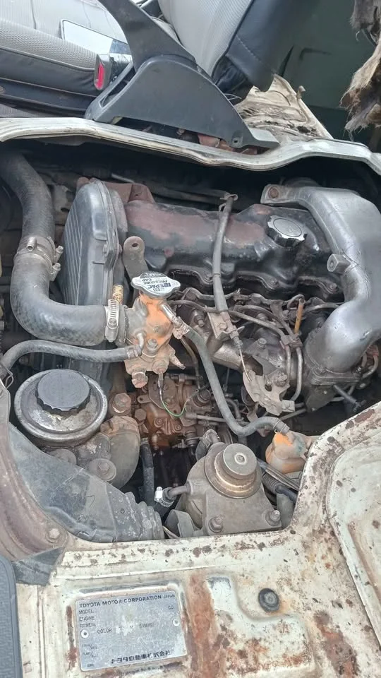 1997 Toyota Commuter IV (H100) 3