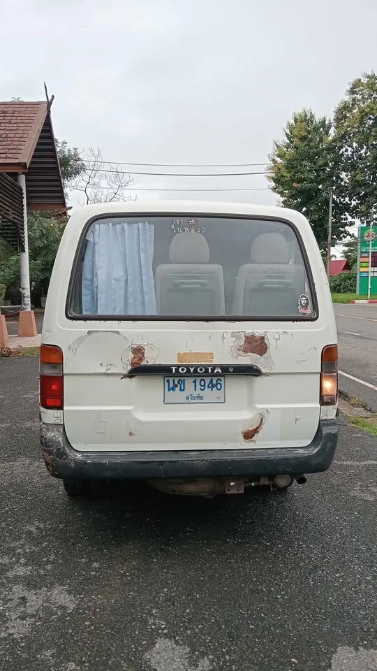 1997 Toyota Commuter IV (H100) 2