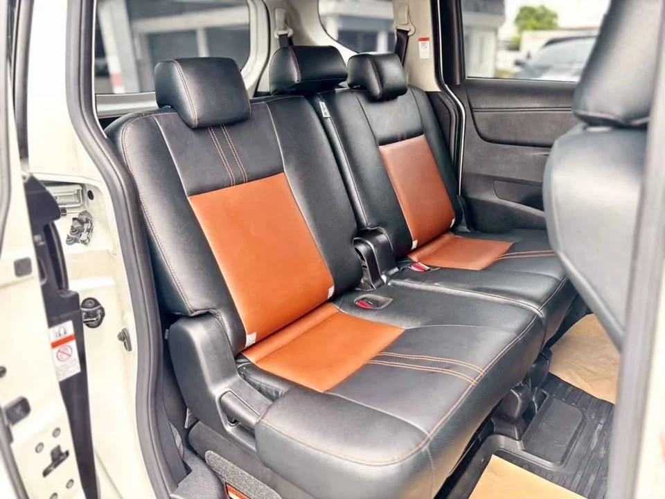 2019 Toyota Sienta II 2
