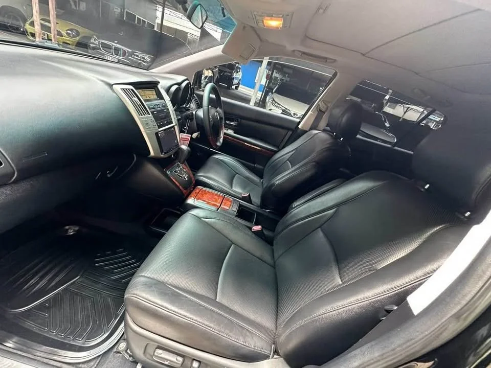 2006 Toyota Harrier II 2