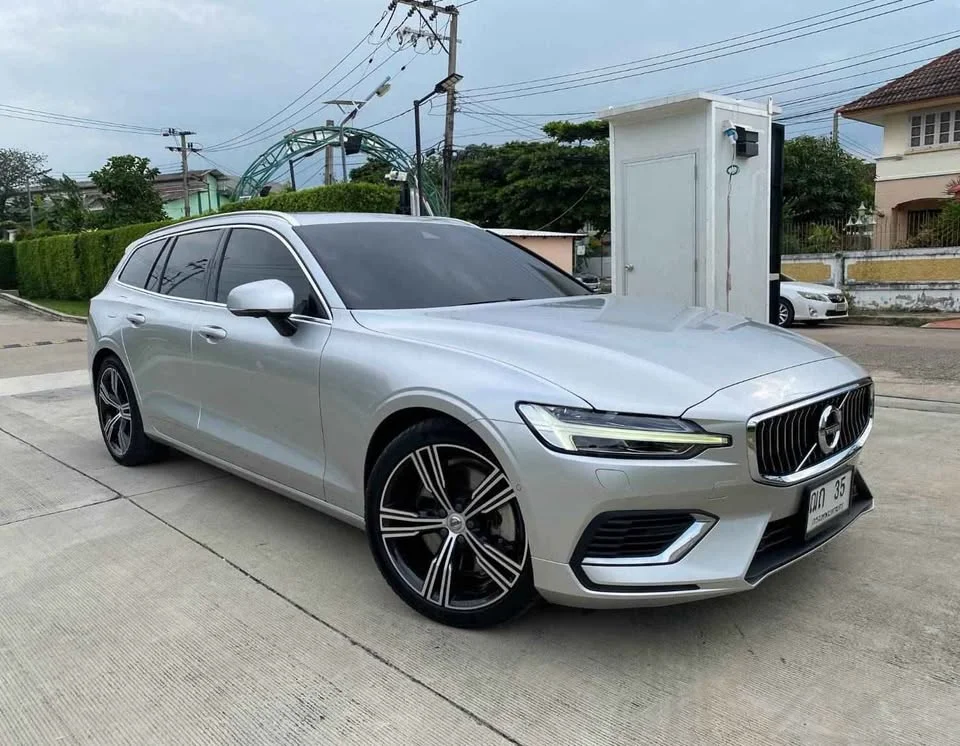 2020 Volvo V60 II 3