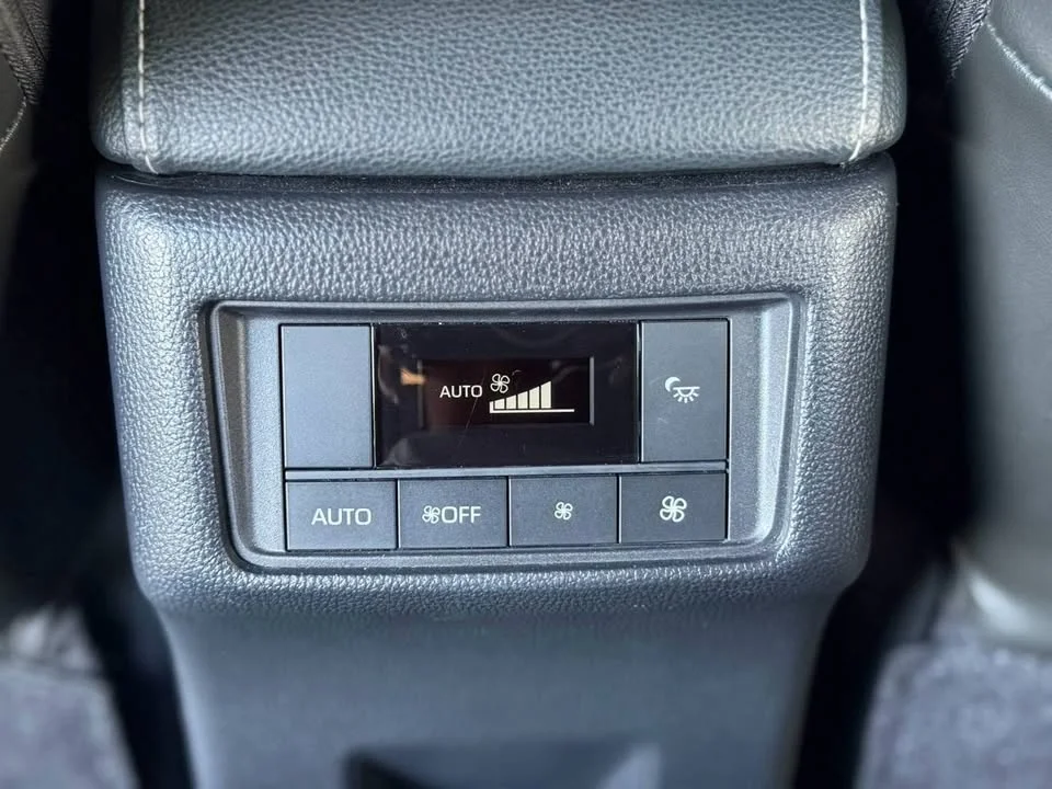 2024 Toyota Innova III 3