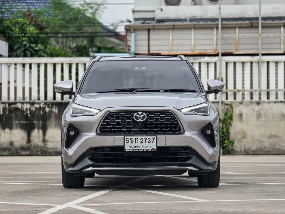 2023 Toyota Yaris Cross AC200 2