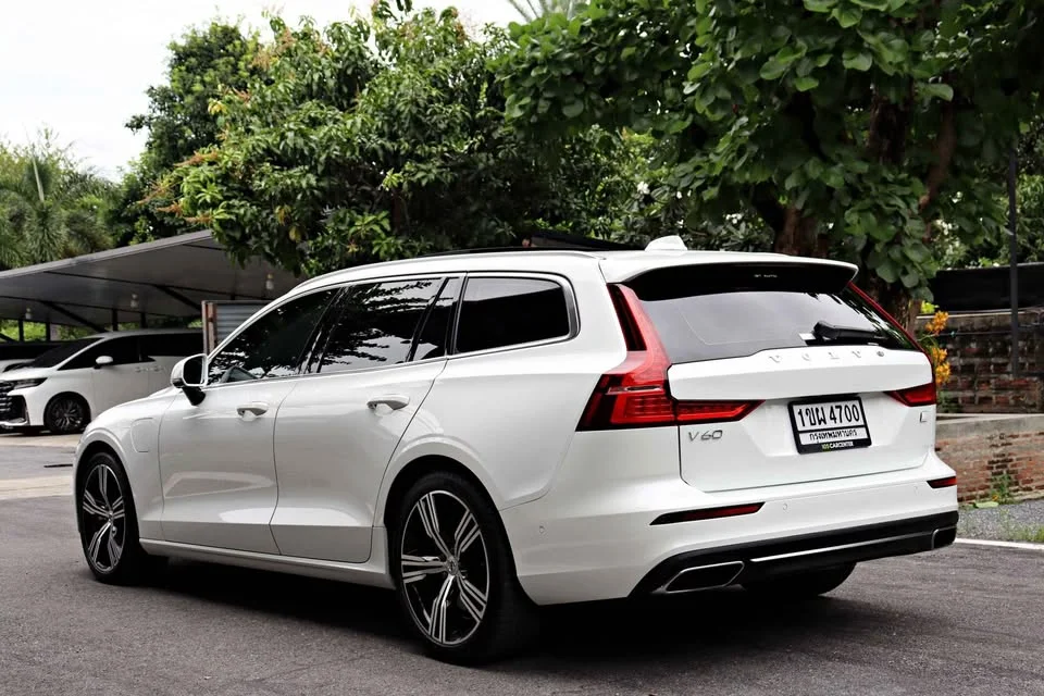 2020 Volvo V60 II 2