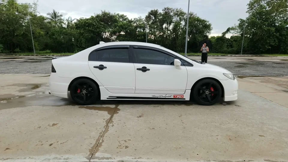 2009 Honda Civic VIII 3