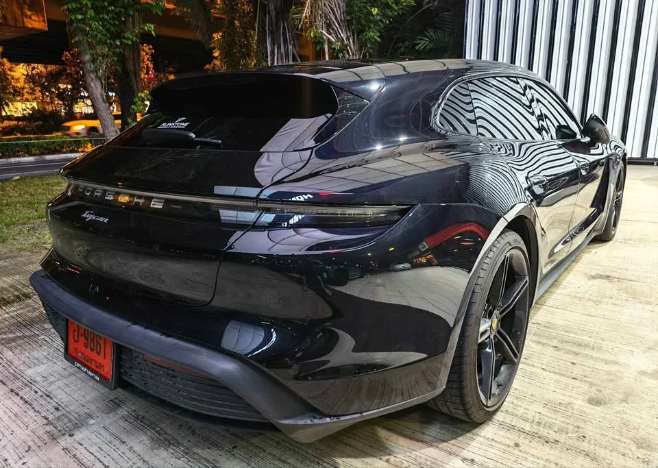 2022 Porsche Taycan 9J1 3