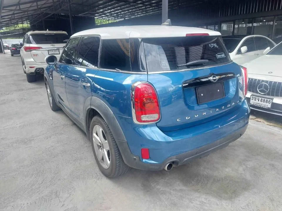 2018 Mini Hatch  III 3