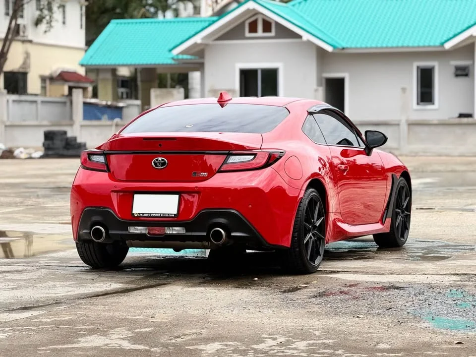 2025 Toyota GR86 ZN8, ZC8 3