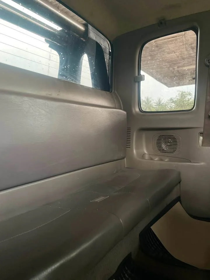 2003 Toyota Hilux Tiger VI 2