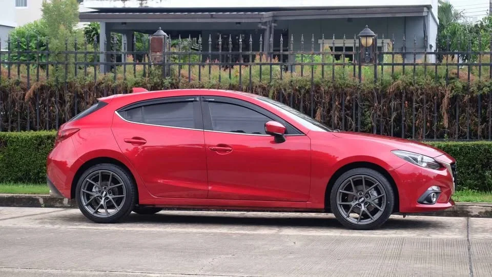 2015 Mazda 3 III 3