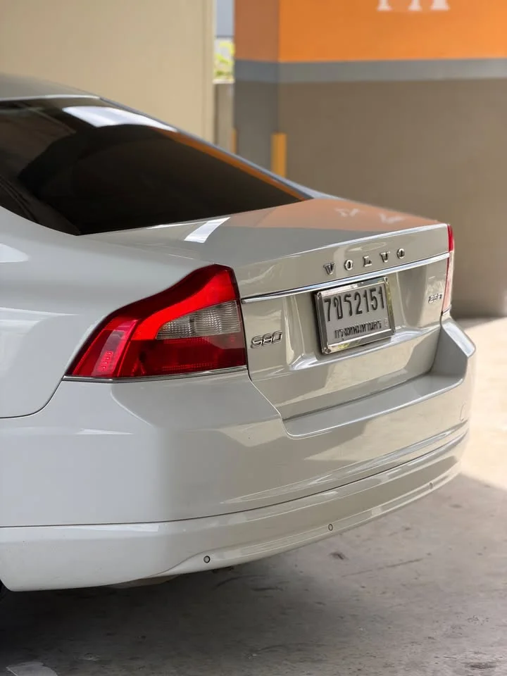 2010 Volvo S80 II 2