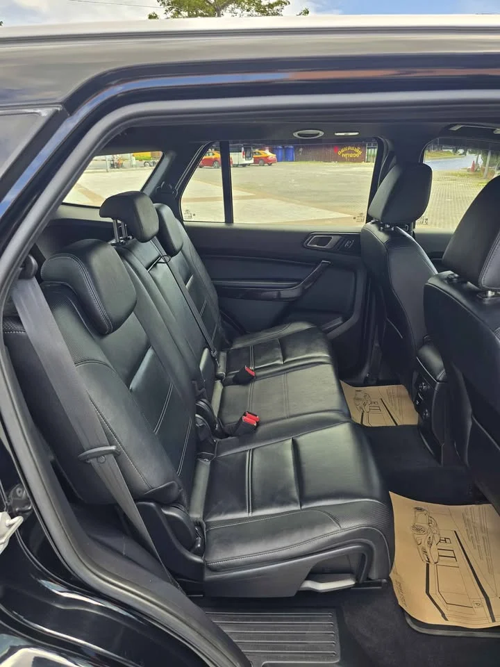 2020 Ford Everest II 3