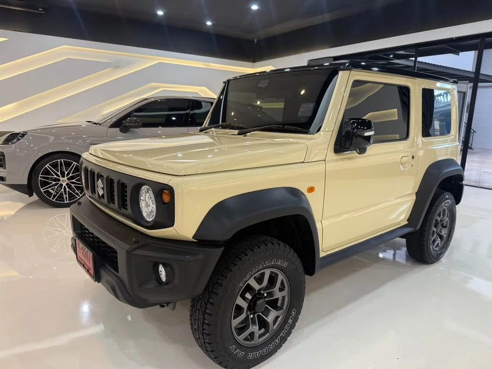 2023 Suzuki Jimny IV 2