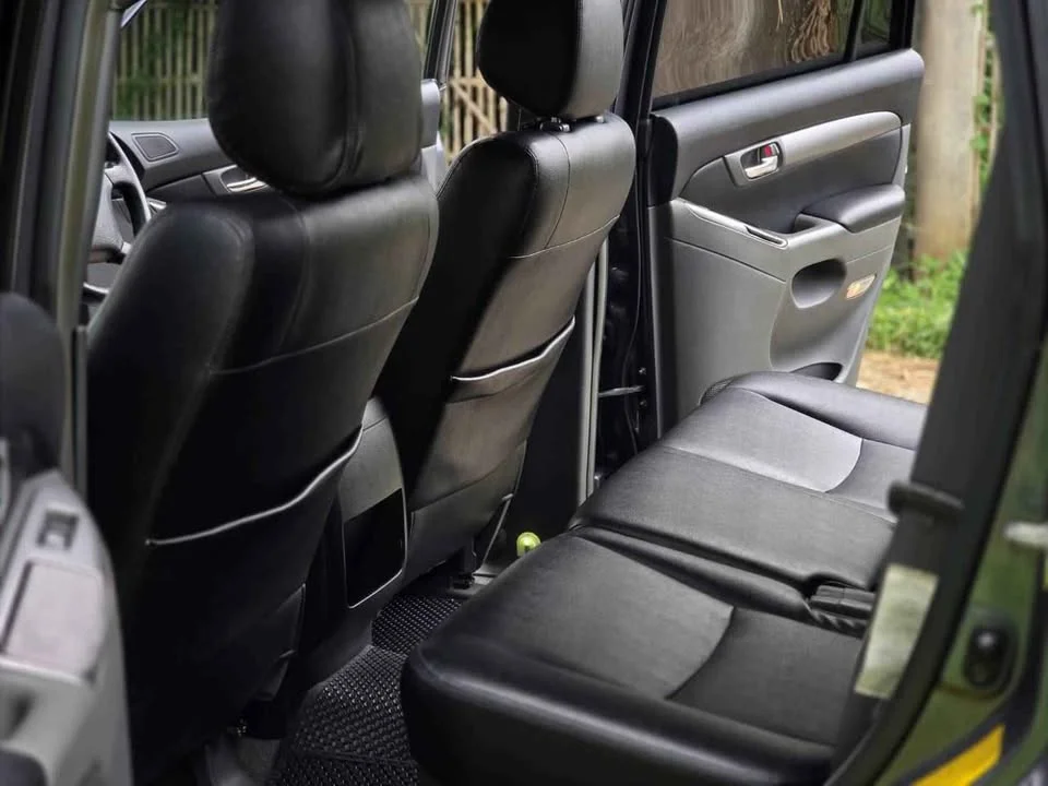 2002 Toyota Land Cruiser Prado J120 3
