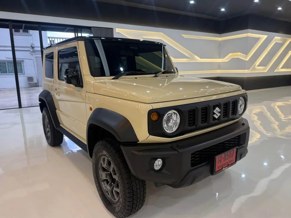 2023 Suzuki Jimny IV 2