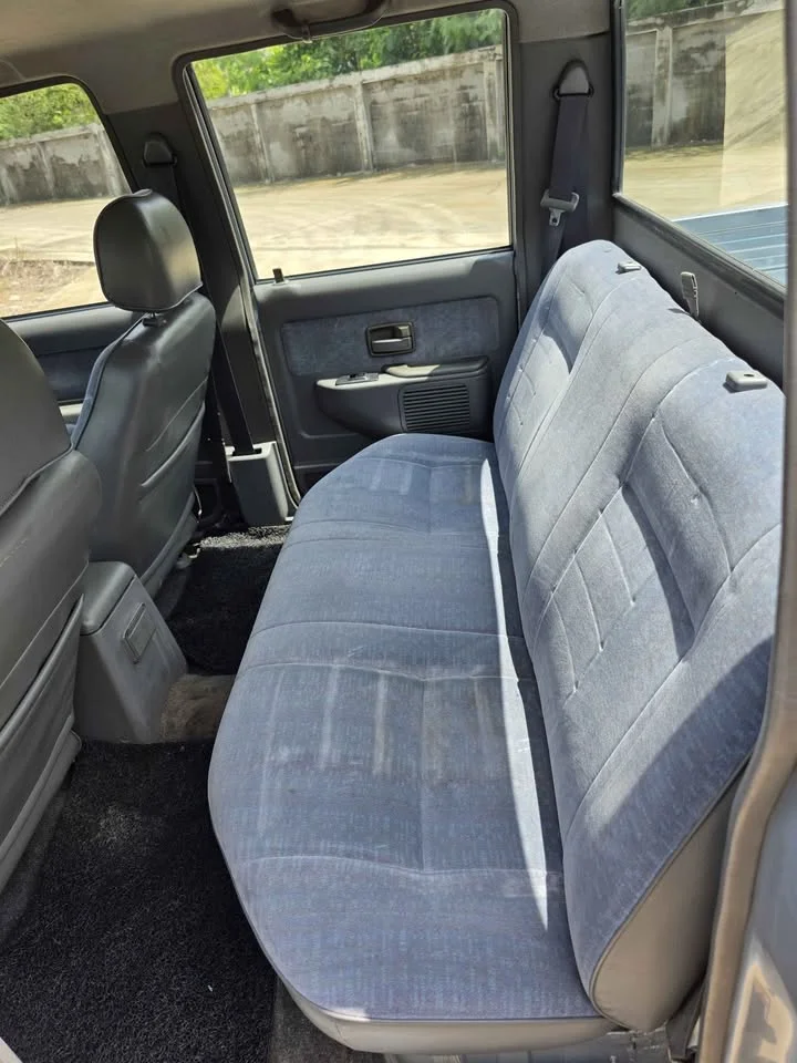 2001 Isuzu Faster Dragon Eyes III 2