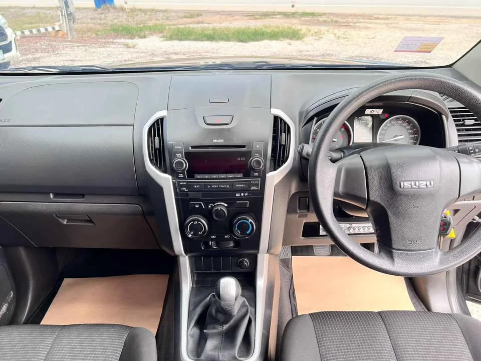 2016 Isuzu D-Max II (RT) 3