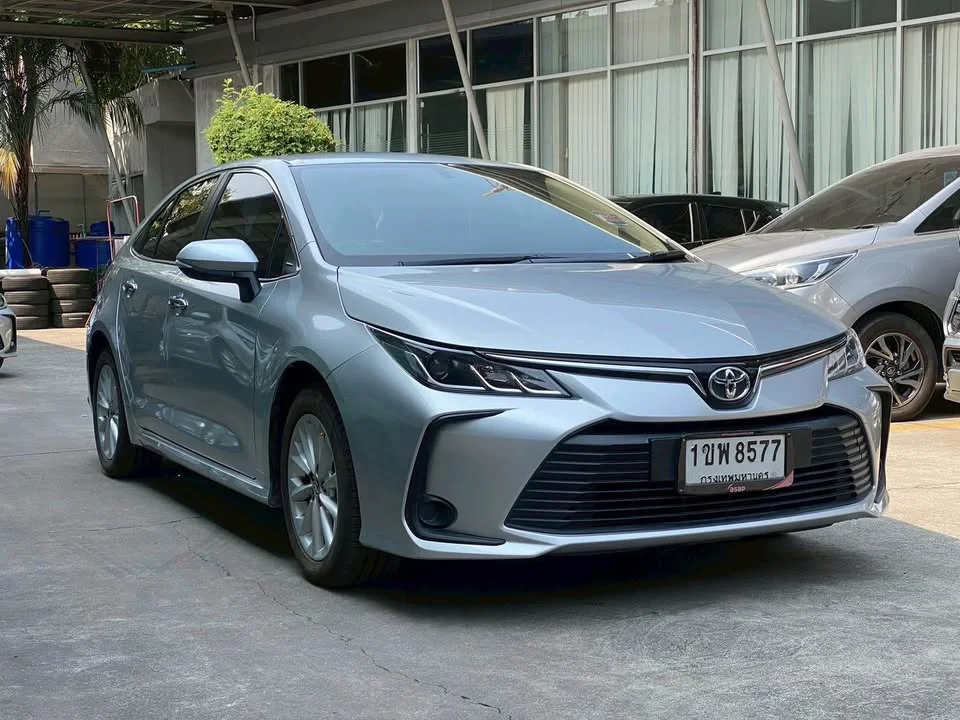 2020 Toyota Corolla Altis XII (E210) 3