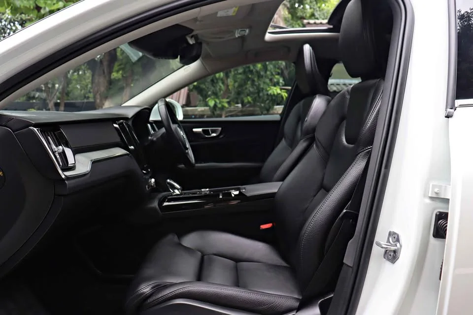 2021 Volvo V60 II 2