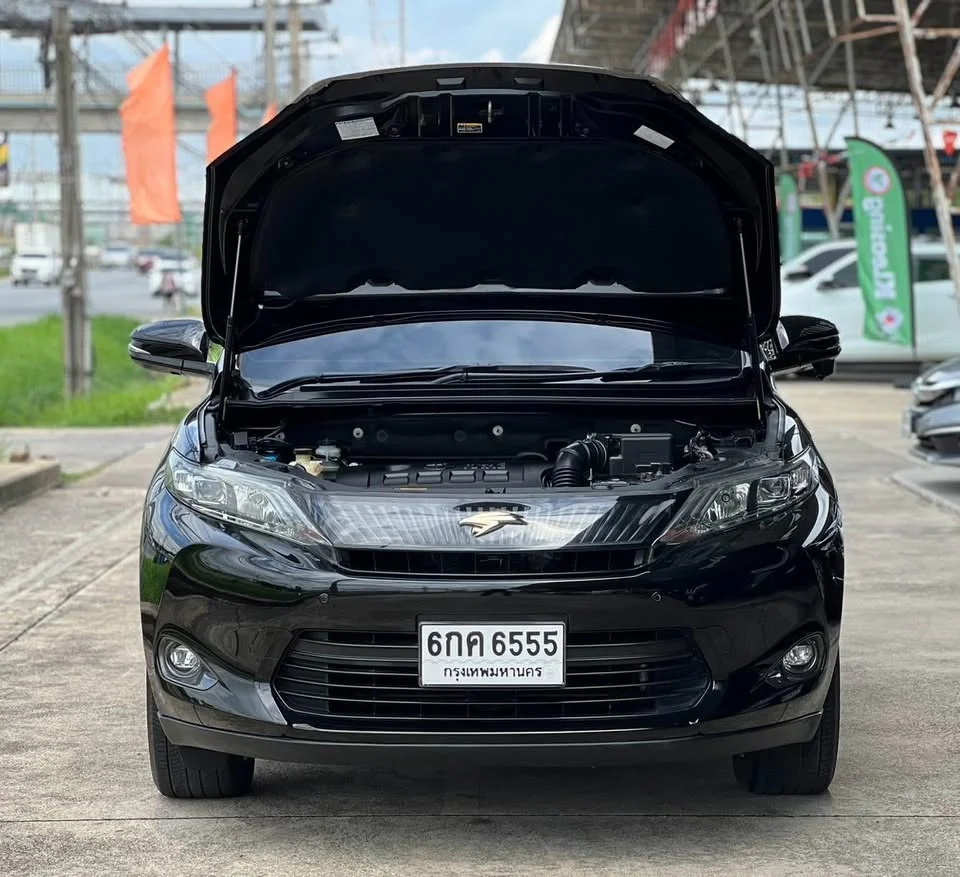 2014 Toyota Harrier III 3