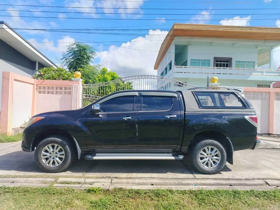 2012 Mazda BT-Series II 2