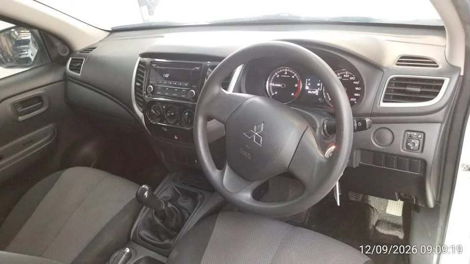 2021 Mitsubishi Triton V 2