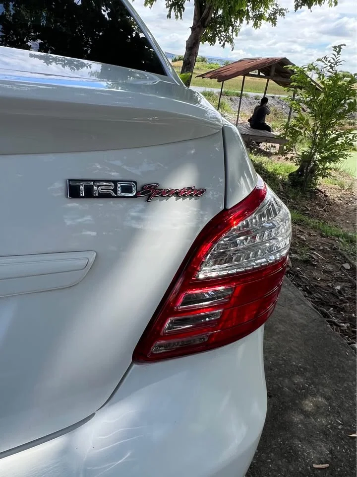 2010 Toyota Vios II 2