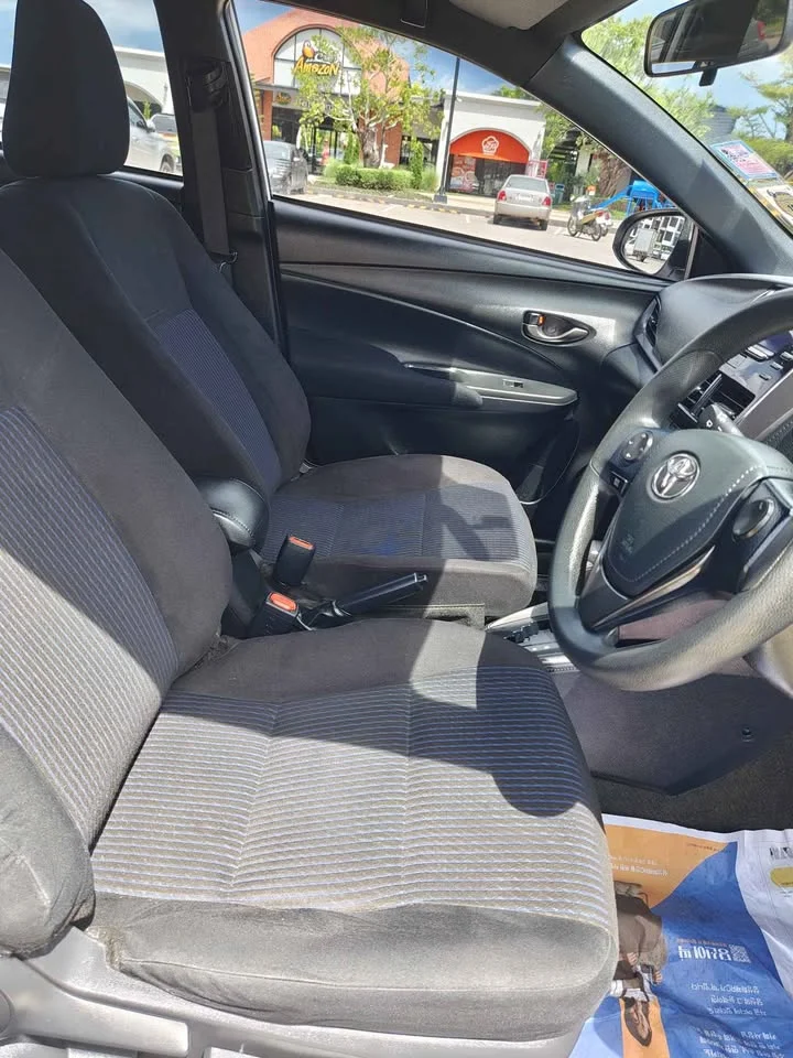 2022 Toyota Yaris III 2