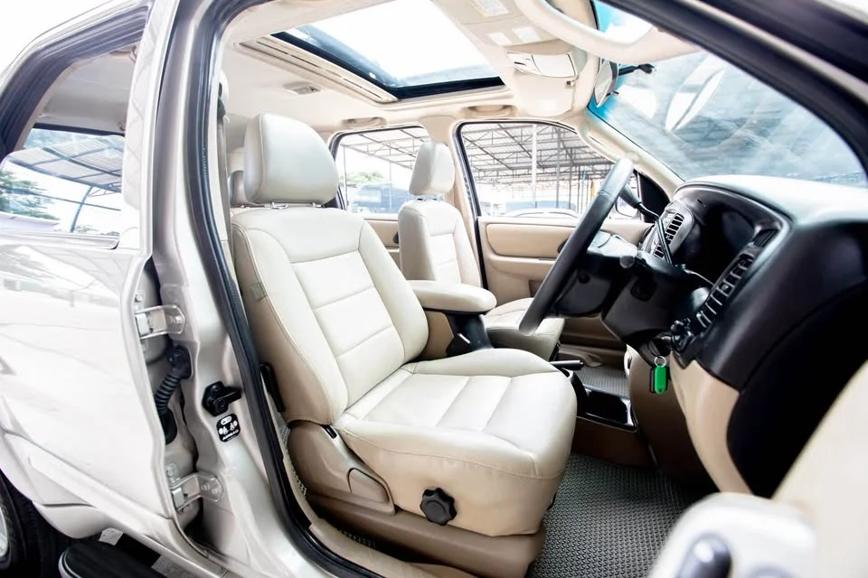 2004 Ford Escape I 2