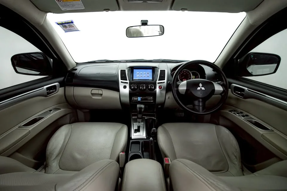 2009 Mitsubishi Pajero Sport II 2