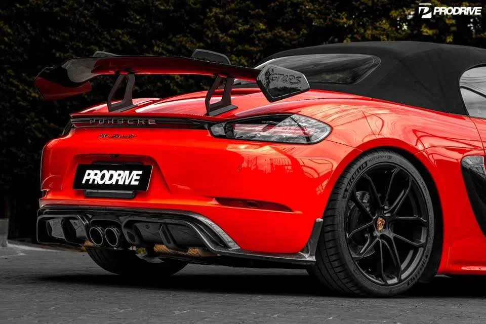2018 Porsche 718 Boxster and Cayman IV 2