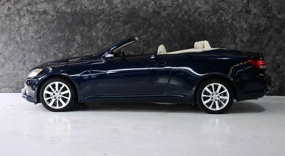 2010 Lexus IS II 3