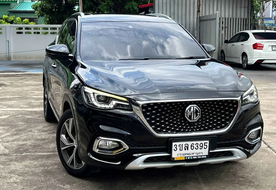 2022 MG HS 3