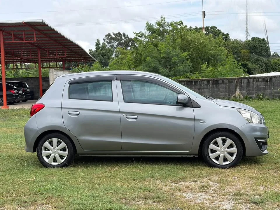 2019 Mitsubishi Mirage VI 3