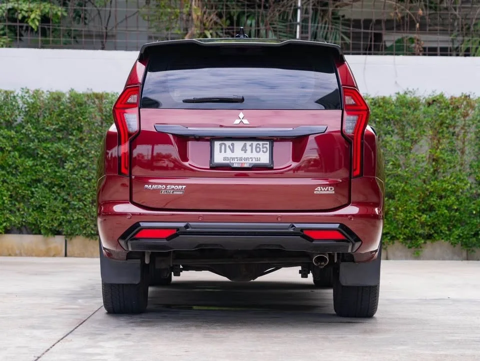 2024 Mitsubishi Pajero Sport III 2