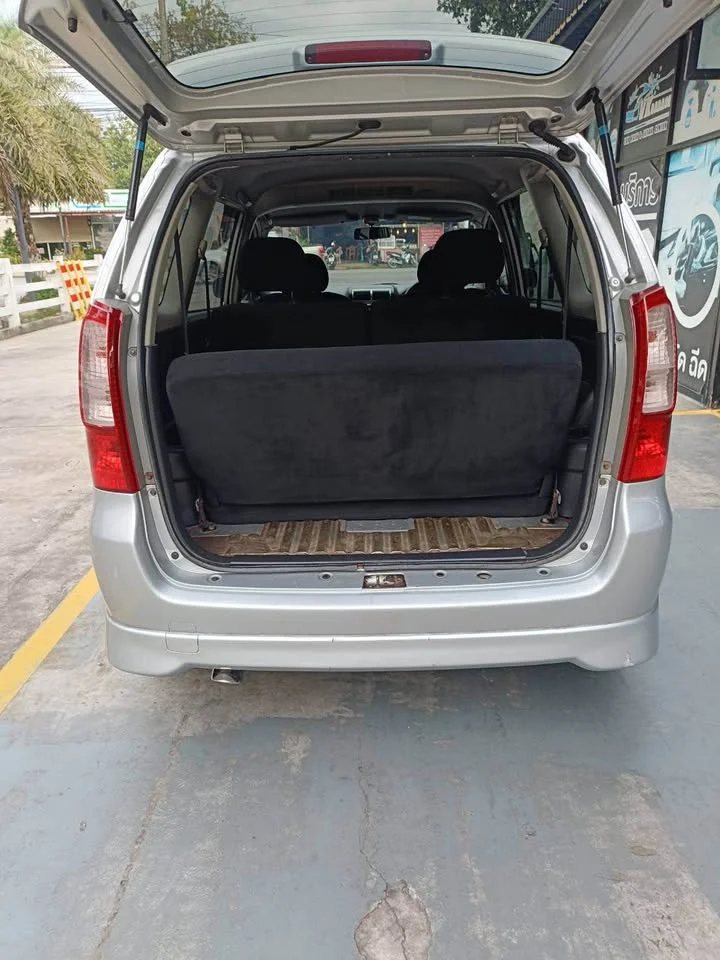 2005 Toyota Avanza I 2