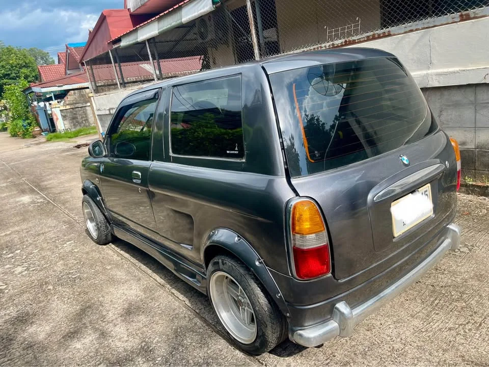 Daihatsu Mira Gino L700 3
