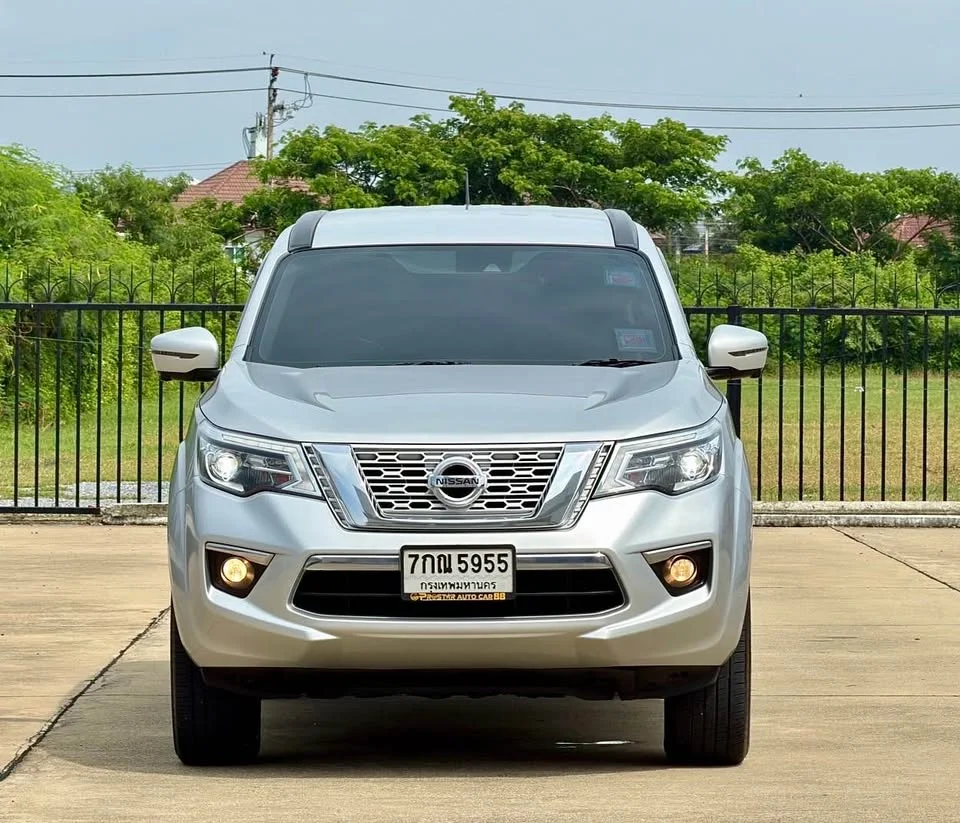 2018 Nissan Terra 3