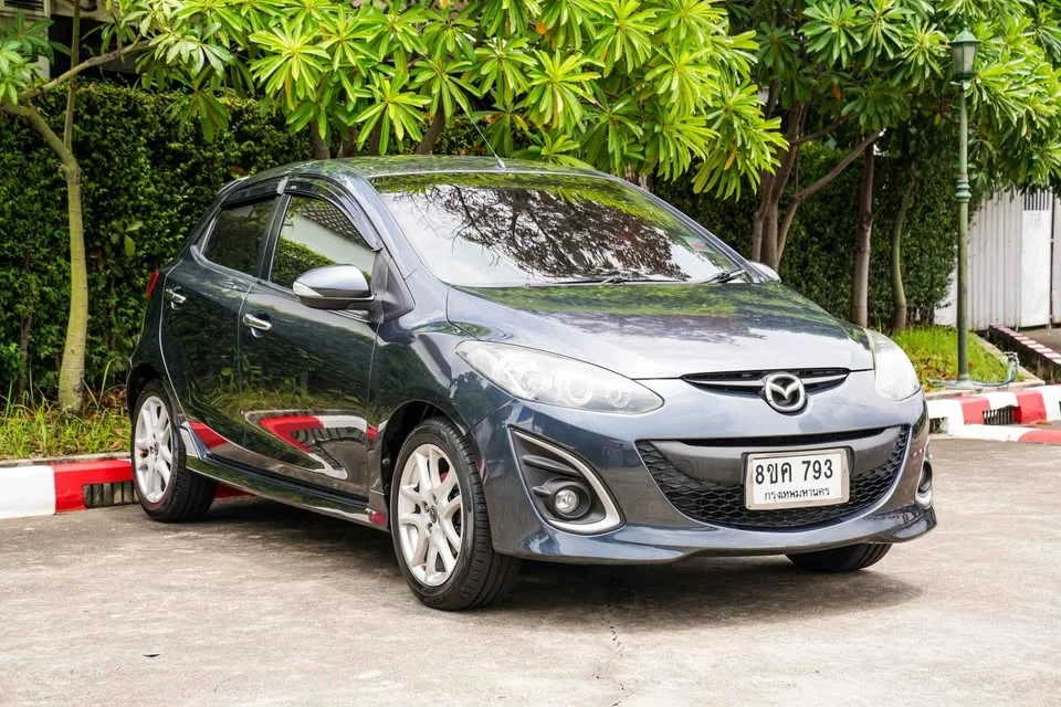 2013 Mazda 2 II 2