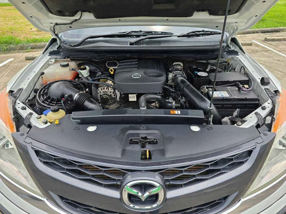 2015 Toyota RAV4 IV 2