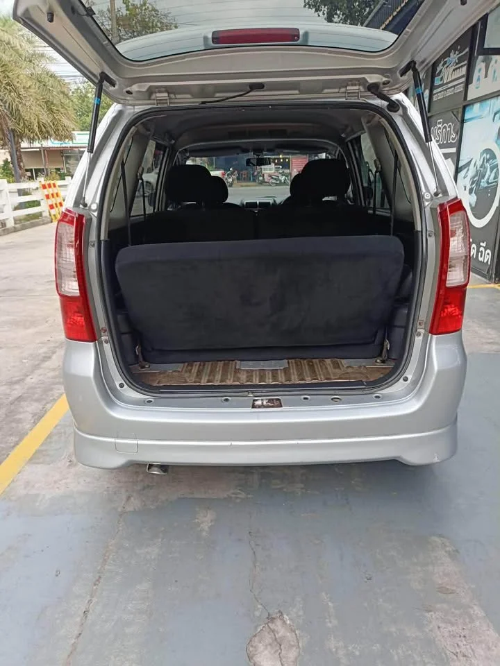 2005 Toyota Avanza I 2