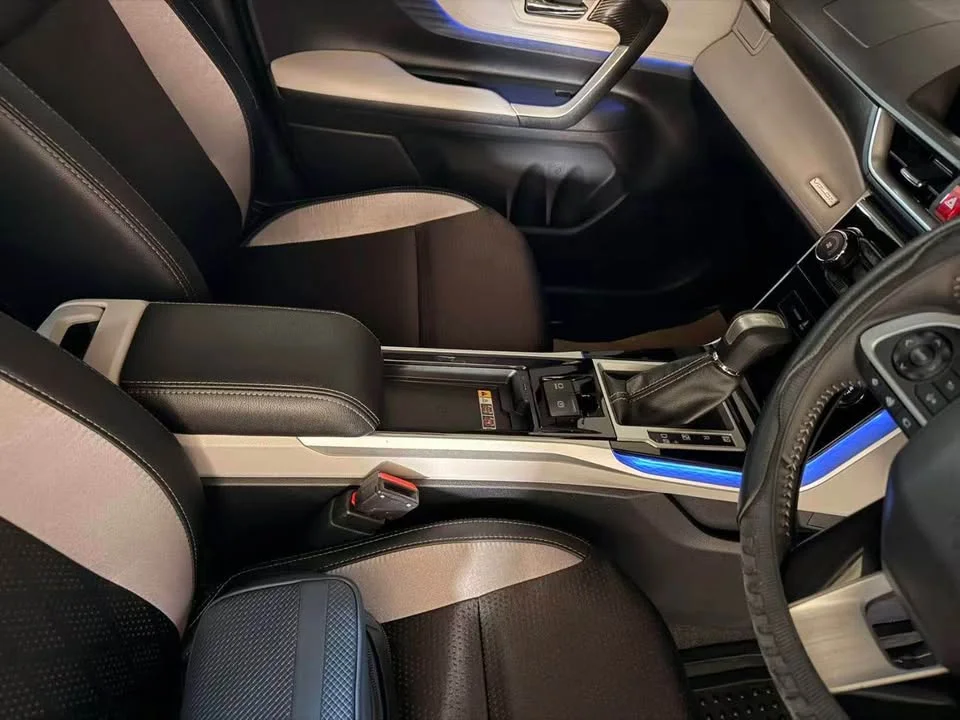 2025 Toyota Veloz III 2