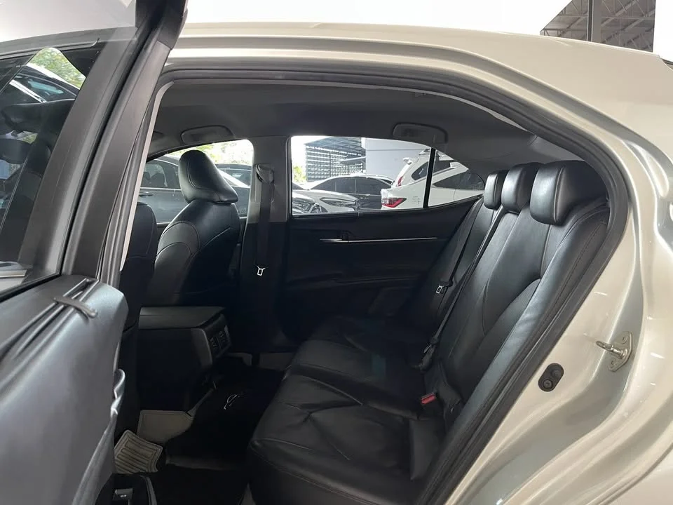 2021 Toyota Camry VIII (XV70) 3