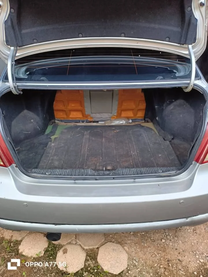 2010 Chevrolet Optra 3