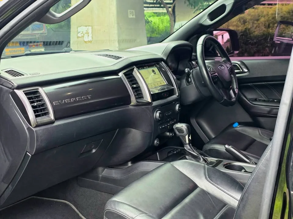 2018 Ford Everest II 2