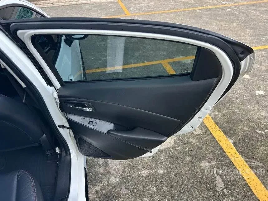 2017 Mazda 2 III 2