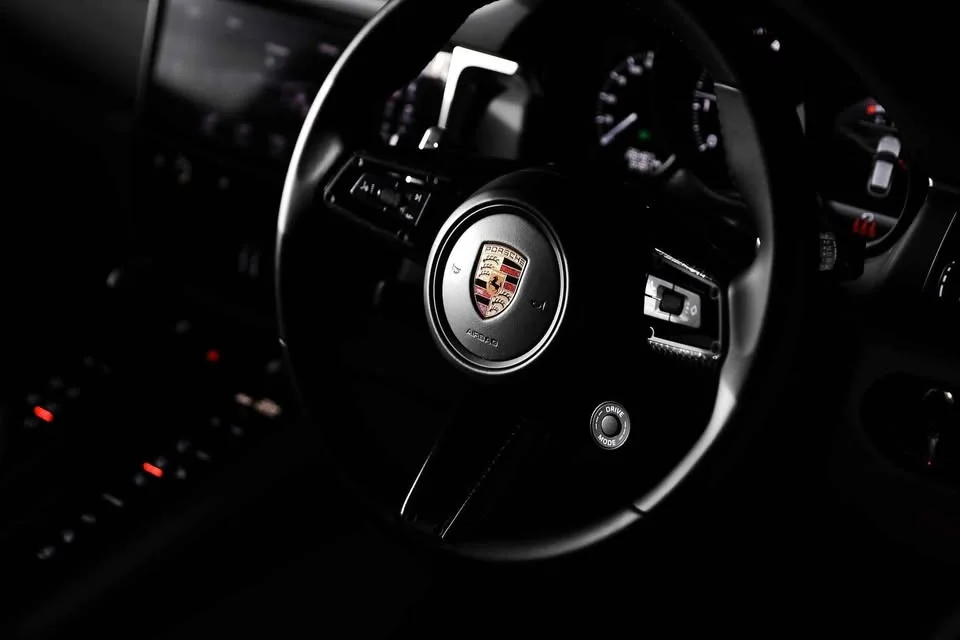 2022 Porsche Macan I 2