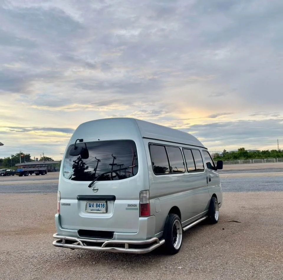 2003 Nissan Urvan V (E25) 3