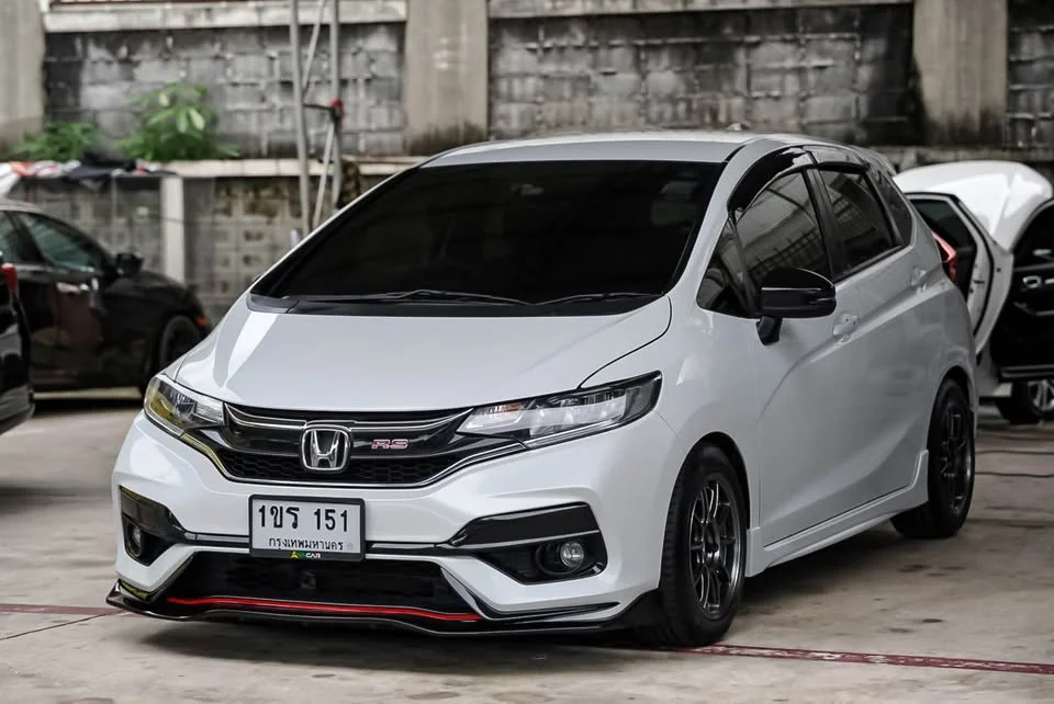2020 Honda Jazz III 2